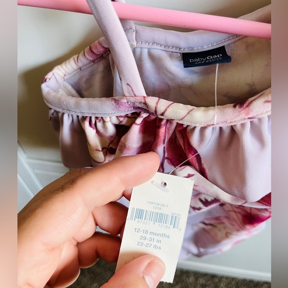 Baby gap swimsuit 💜💖🦋 - Picture 4 of 5